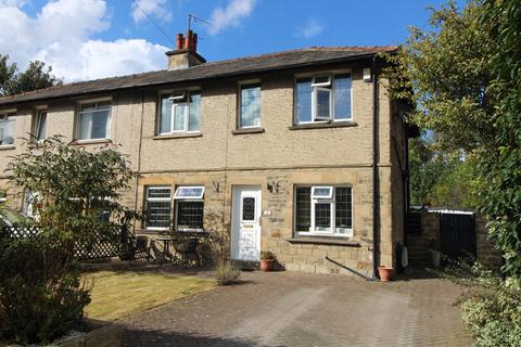 4 bedroom semi-detached house for sale, Birchwood Avenue, Utley, Keighley, BD20