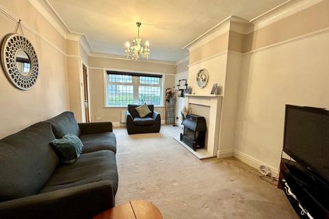 4 bedroom semi-detached house for sale, Birchwood Avenue, Utley, Keighley, BD20