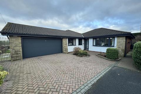 4 bedroom detached bungalow for sale, Moorfield Hamlet, Shaw