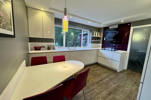 undefined, Moorfield Hamlet, High Crompton, Shaw