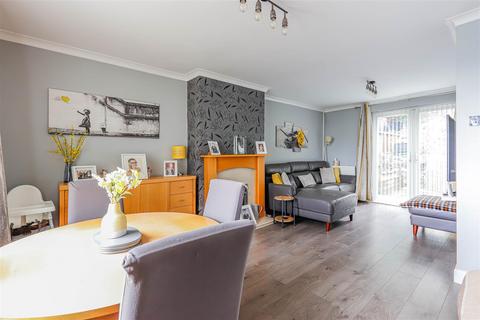 3 bedroom semi-detached house for sale, Old Mill Road, Barry