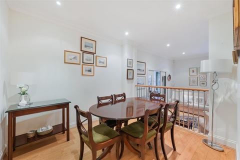 undefined, The Roseberys, Epsom