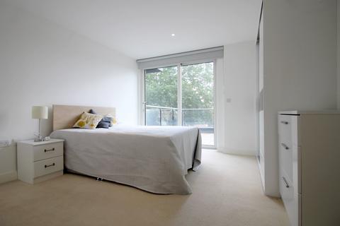 2 bedroom flat for sale, Sirius House, Marine Wharf, Seafearer Way, London, SE16