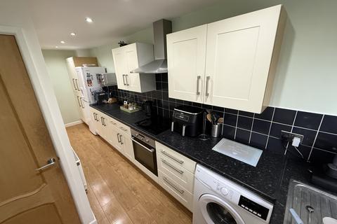 3 bedroom terraced house for sale, 8 Hawthorn Way, Carlton-In-Lindrick, Worksop, Nottinghamshire S81 9HW