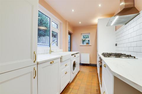 2 bedroom terraced house for sale, Central Avenue, Nottingham NG7