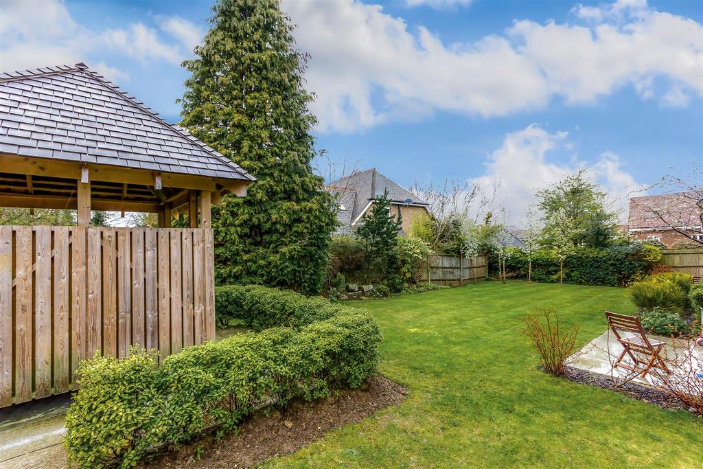 Flat-derby-house-banstead-114.jpg
