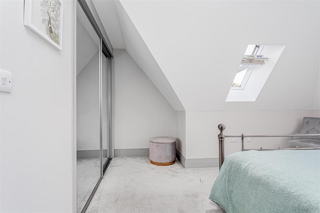 Flat-derby-house-banstead-103.jpg