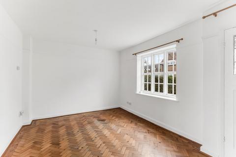 2 bedroom terraced house to rent, Childs Way, Hampstead Garden Suburb, NW11
