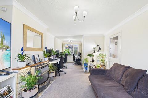 3 bedroom semi-detached house for sale, Nutbourne Road, Portsmouth PO6