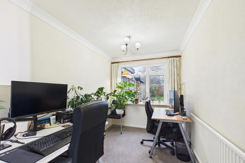 3 bedroom semi-detached house for sale, Nutbourne Road, Portsmouth PO6