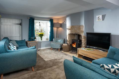 4 bedroom terraced house for sale, Lower Swell, Cheltenham, Gloucestershire, GL54