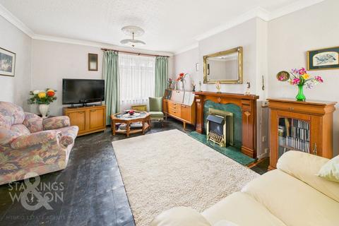 3 bedroom semi-detached house for sale, Little John Road, Tuckswood, Norwich