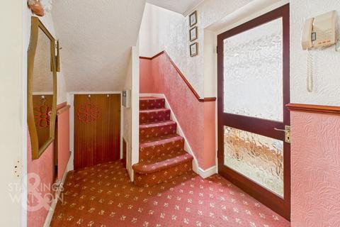 3 bedroom semi-detached house for sale, Little John Road, Tuckswood, Norwich