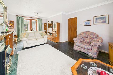 3 bedroom semi-detached house for sale, Little John Road, Tuckswood, Norwich