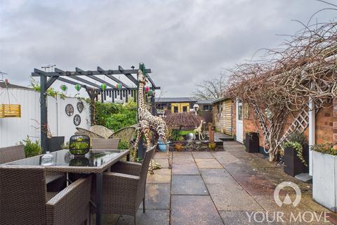 2 bedroom bungalow for sale, Masefield Drive, Cheshire CW1