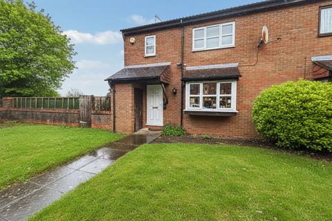 1 bedroom terraced house to rent, Boltons Lane, Harlington, UB3