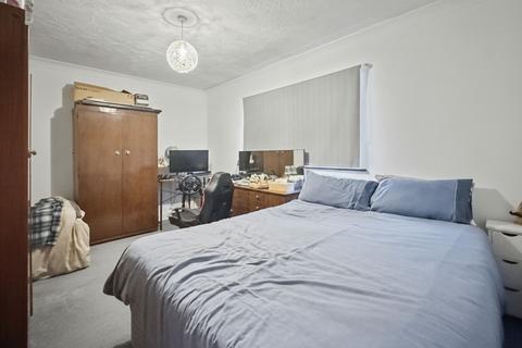 1 bedroom terraced house to rent, Boltons Lane, Harlington, UB3