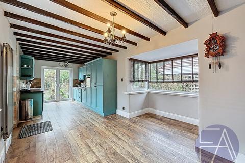 2 bedroom bungalow for sale, Holmdale Avenue, Southport PR9