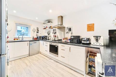 3 bedroom bungalow for sale, Highfield Court, Northamptonshire NN13
