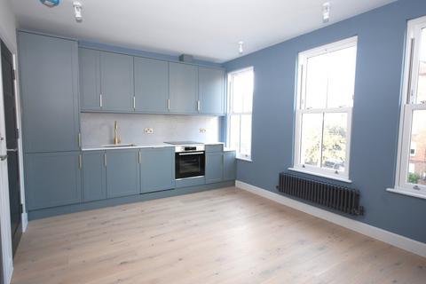 2 bedroom apartment to rent - Coldharbour Lane, London SE5
