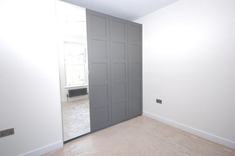undefined, Coldharbour Lane, London SE5