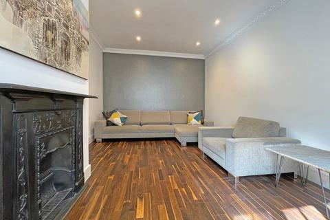 undefined, High Street, Ewell, KT17