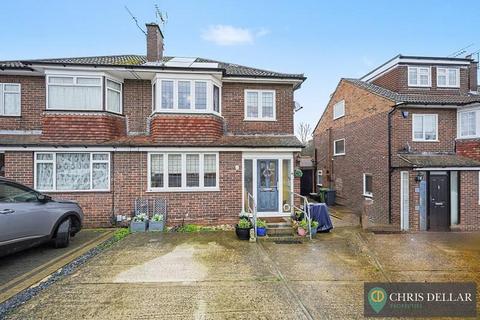 undefined, Cillocks Close, Hoddesdon