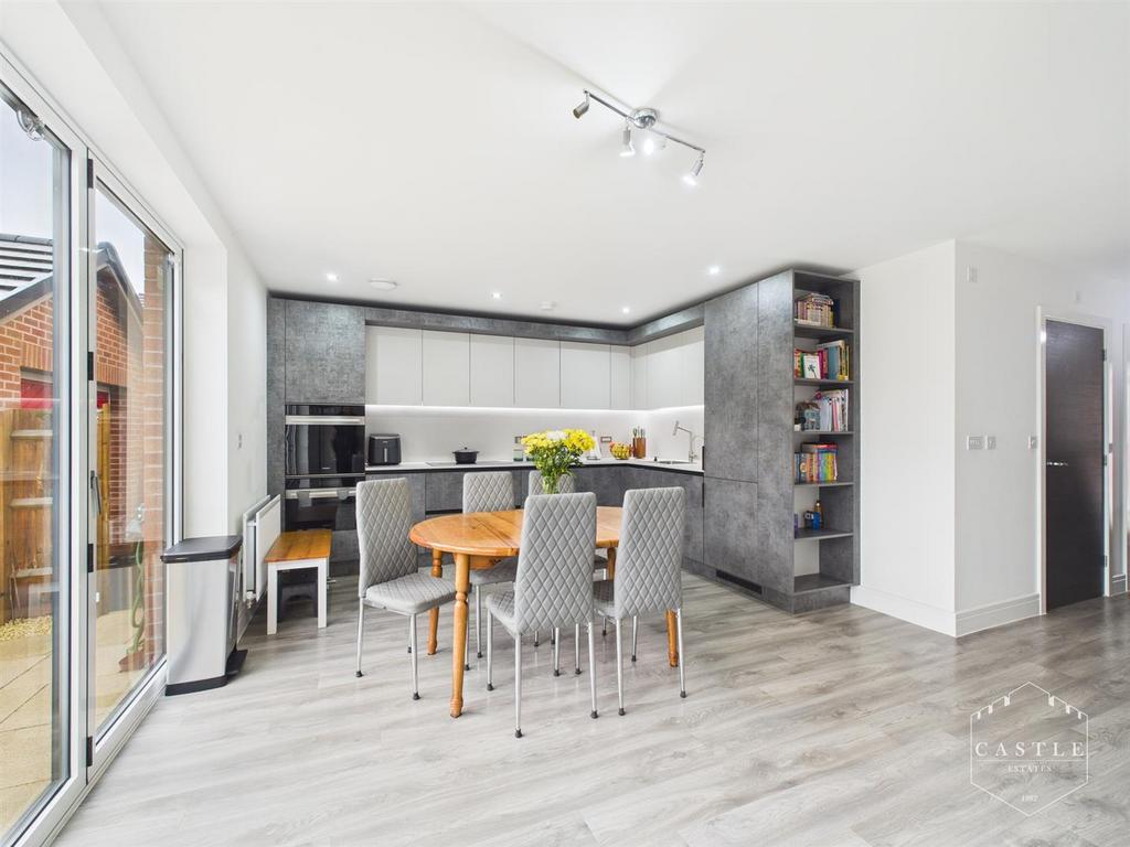 Living kitchen