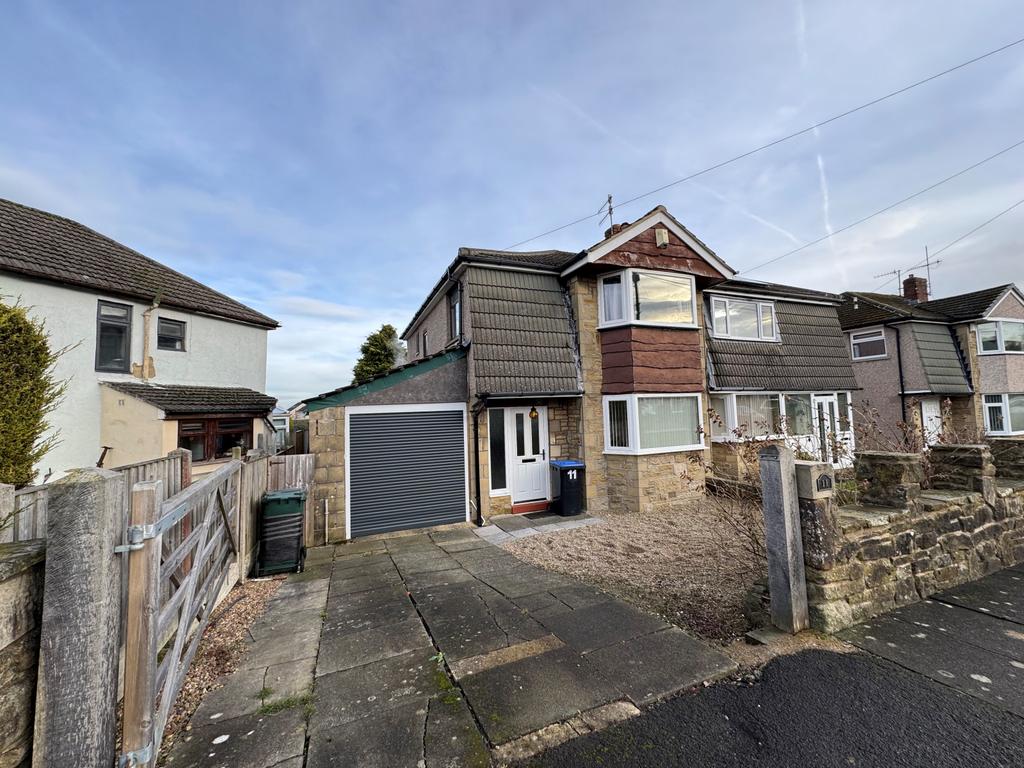 3 bed semi detached property situated in the popu