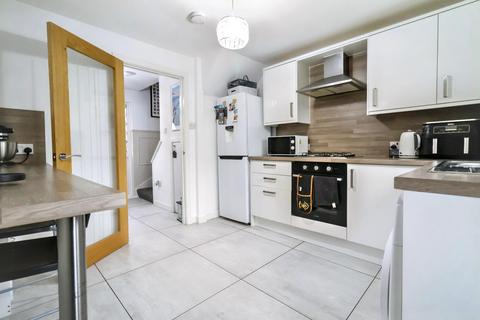 3 bedroom terraced house for sale, Abernethy Drive, Linwood PA3