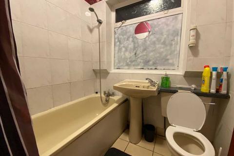 undefined, Blackmore Avenue, Southall