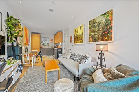1 bedroom flat for sale, Equiano Court, Baldwins Gardens, London, EC1N