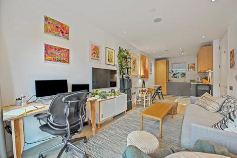 1 bedroom flat for sale, Equiano Court, Baldwins Gardens, London, EC1N