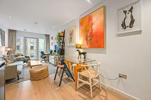 1 bedroom flat for sale, Equiano Court, Baldwins Gardens, London, EC1N