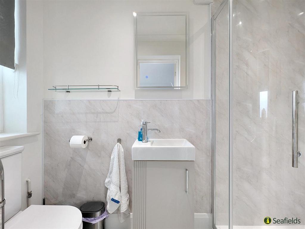 En suite 2