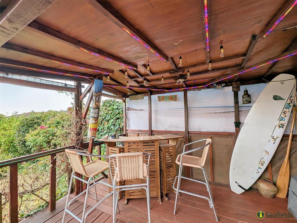 Outdoor bar