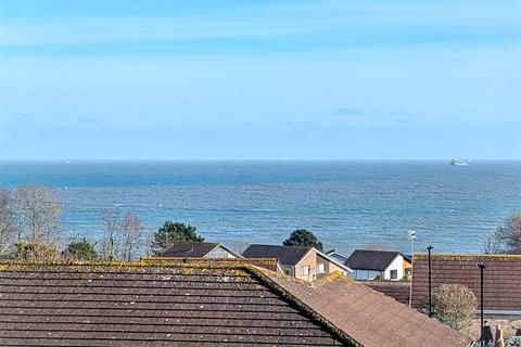 4 bedroom detached house for sale, Caws Avenue, Seaview, PO34 5JR