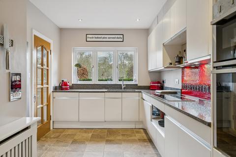undefined, Marlow Bottom, Marlow, SL7