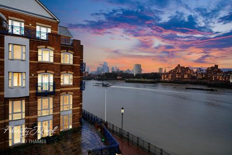2 bedroom apartment for sale, Globe Wharf, 205 Rotherhithe Street, SE16