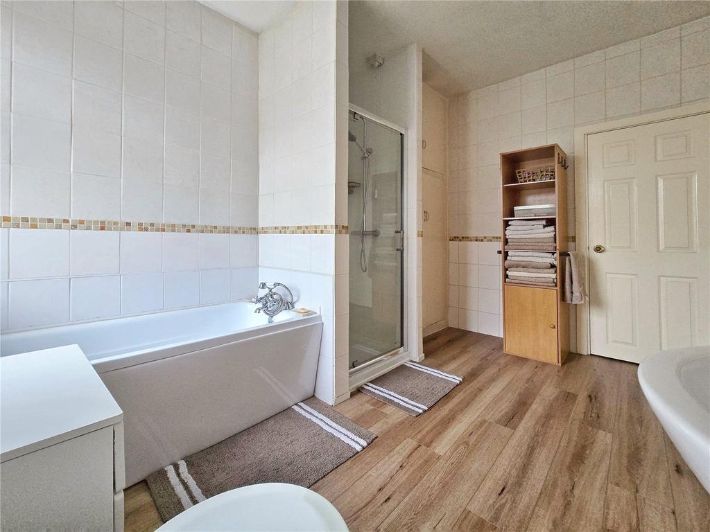 Large Bathroom