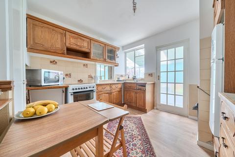 undefined, Derwent Grove, Bristol BS31