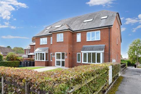 1 bedroom apartment for sale, St. Christophers Road, Haslemere, Surrey, GU27