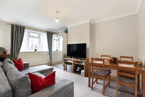 2 bedroom apartment for sale, Ewart Road, London