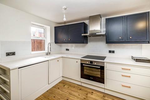 undefined, Trebah Square, Trebah Square HP19