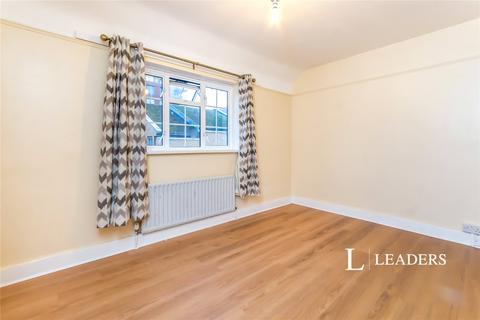 undefined, Woburn Avenue, Purley, CR8