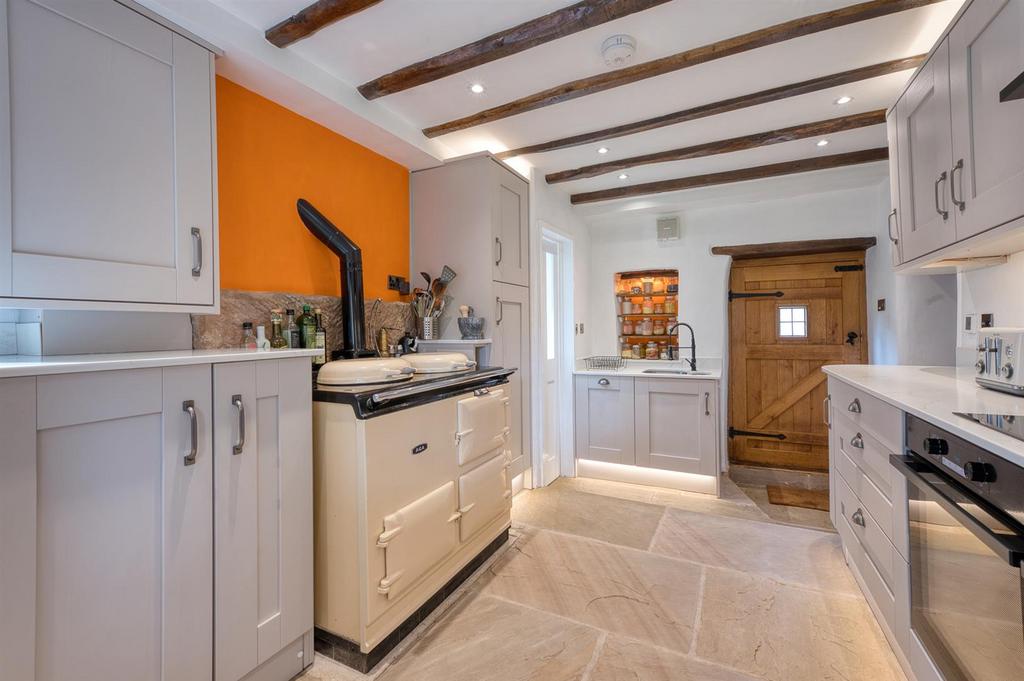 Kitchen - Aga.jpg