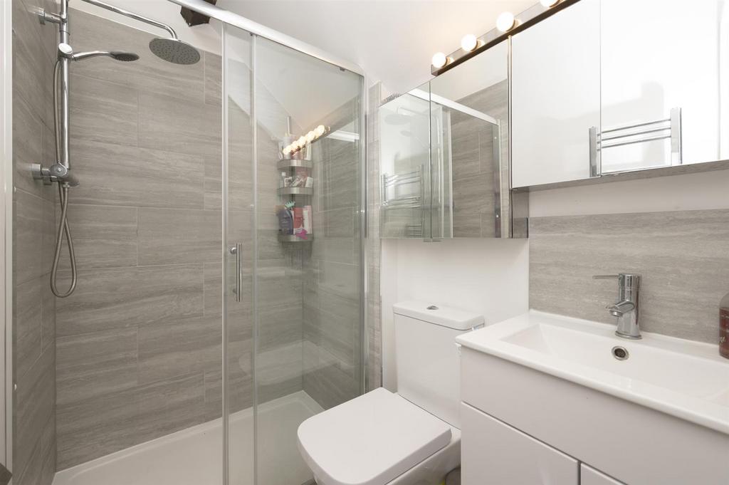 Bedroom One en-suite