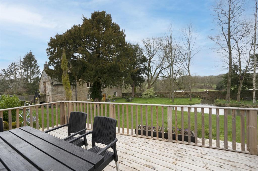 Elevated decking - view towards home.jpg