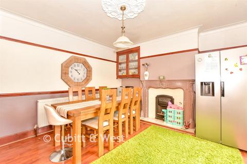 4 bedroom semi-detached house for sale, Merrivale Road, Portsmouth PO2