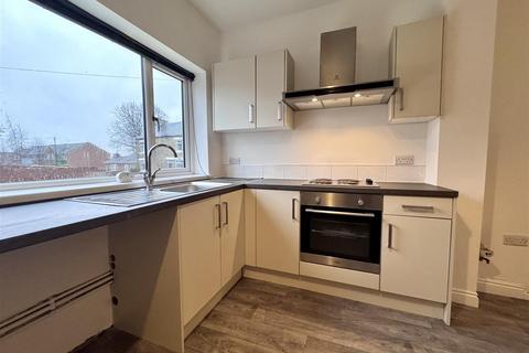2 bedroom terraced house to rent, Lane Cottages, Royston, Barnsley